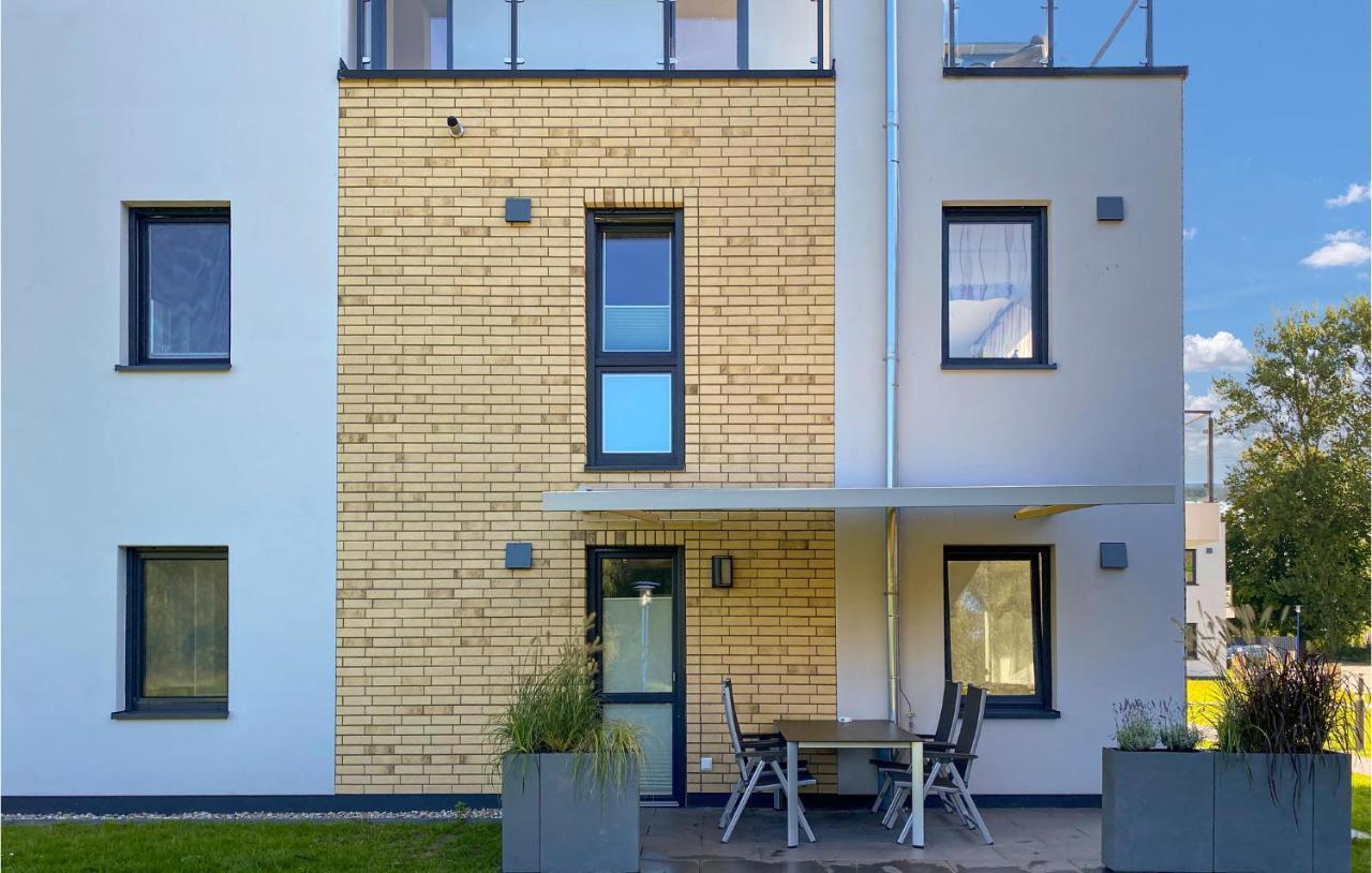 2 Bedroom Cozy Apartment In Rechlin Extérieur photo
