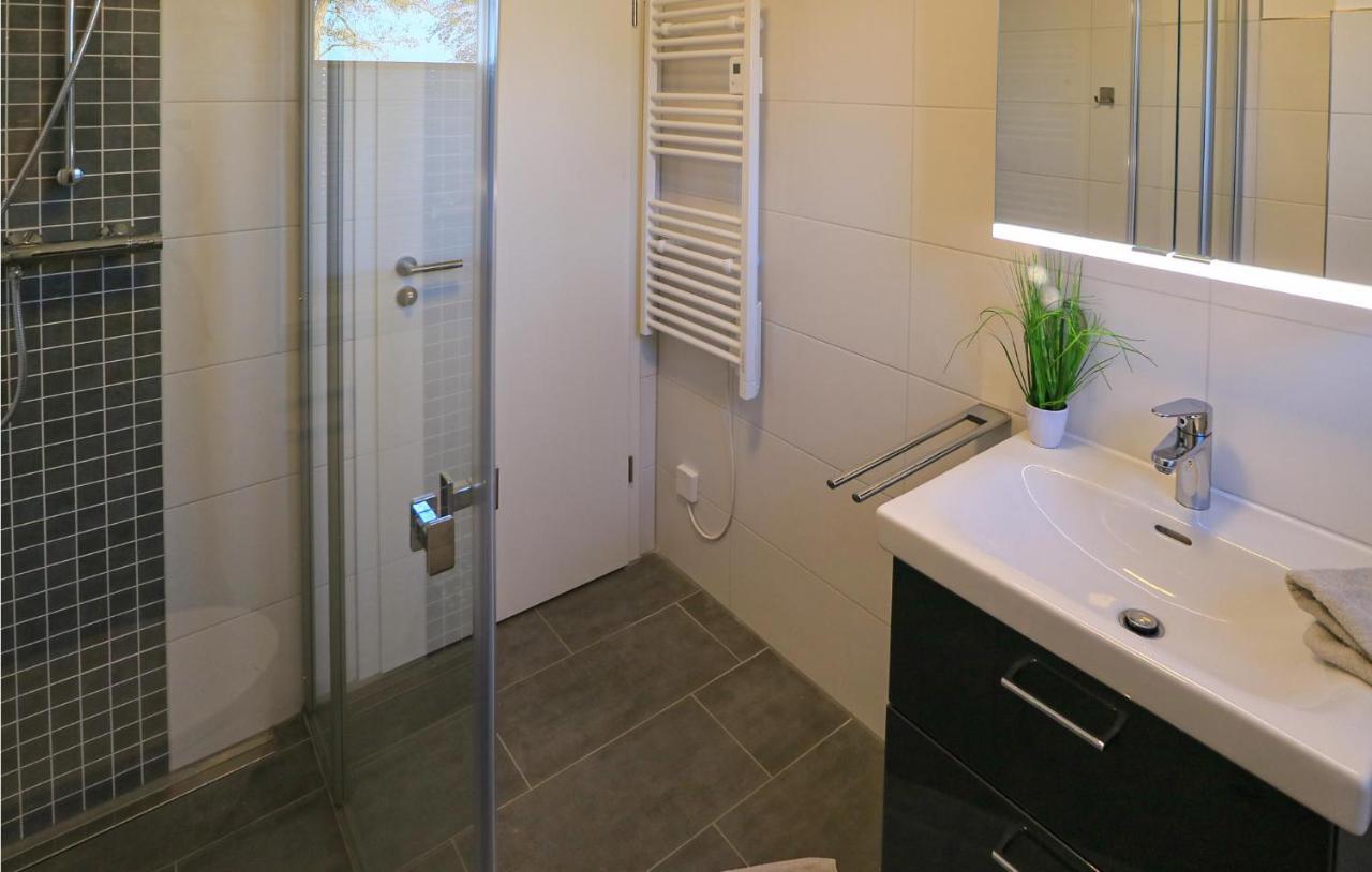 2 Bedroom Cozy Apartment In Rechlin Extérieur photo